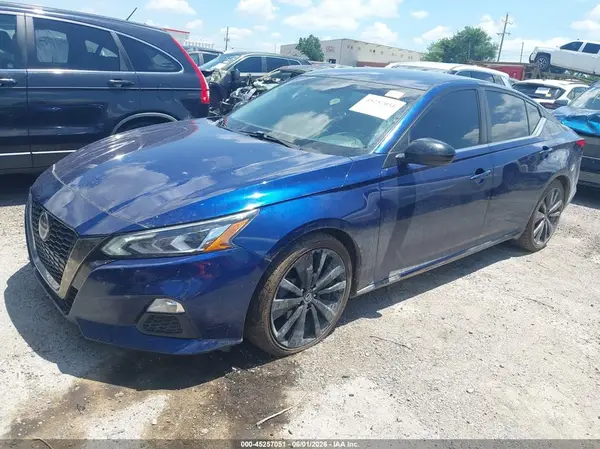 1N4BL4CV8LC236063 2020 NISSAN ALTIMA - Image 2