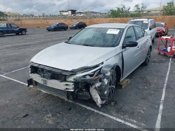 1N4BL4CV8LC250402 2020 NISSAN ALTIMA - Image 2