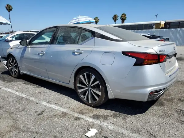 1N4BL4CV8LC271833 2020 NISSAN ALTIMA - Image 2