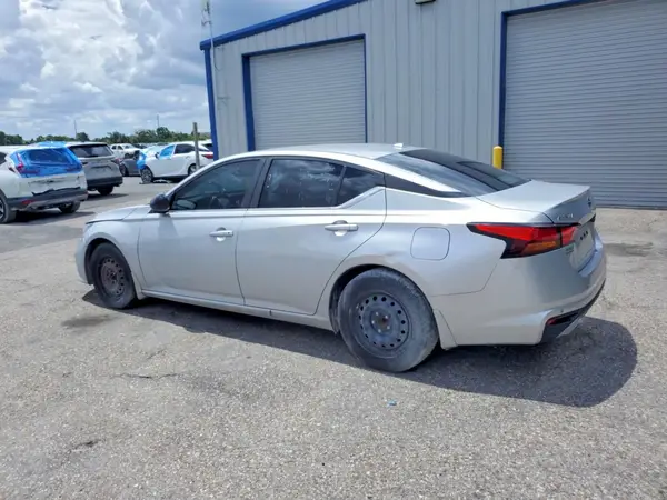 1N4BL4CV8LN302504 2020 NISSAN ALTIMA - Image 2