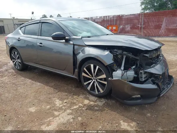 1N4BL4CV8LN306956 2020 NISSAN ALTIMA - Image 1