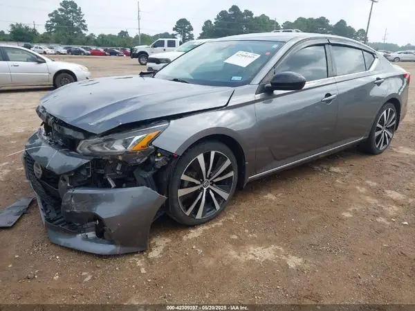 1N4BL4CV8LN306956 2020 NISSAN ALTIMA - Image 2