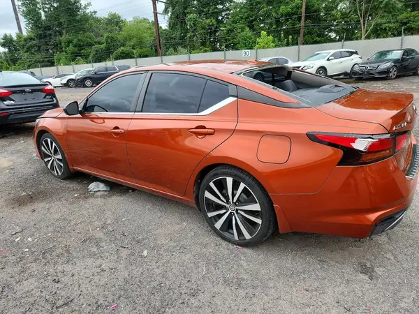 1N4BL4CV8MN313018 2021 NISSAN ALTIMA - Image 2
