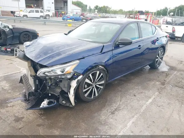 1N4BL4CV8MN313360 2021 NISSAN ALTIMA - Image 2