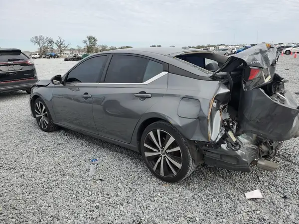 1N4BL4CV8MN325508 2021 NISSAN ALTIMA - Image 2
