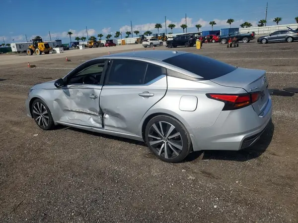 1N4BL4CV8MN338324 2021 NISSAN ALTIMA - Image 2