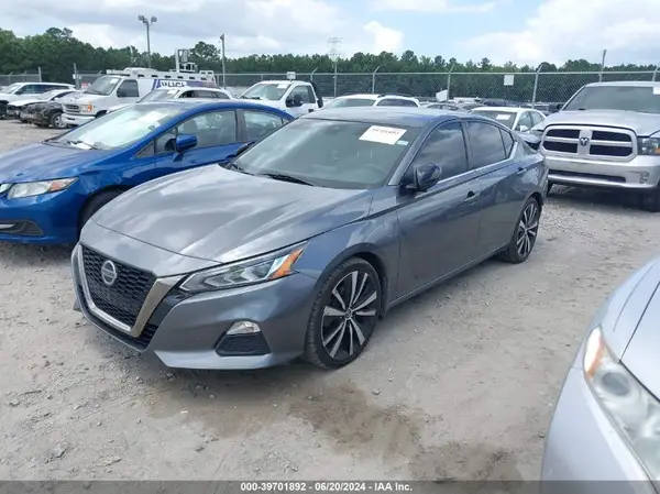 1N4BL4CV8MN339036 2021 NISSAN ALTIMA - Image 2