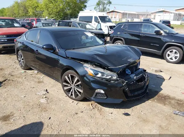 1N4BL4CV8MN355432 2021 NISSAN ALTIMA - Image 1