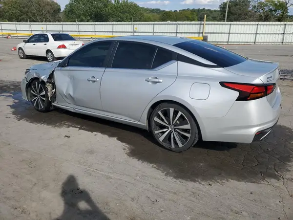 1N4BL4CV8MN358587 2021 NISSAN ALTIMA - Image 2