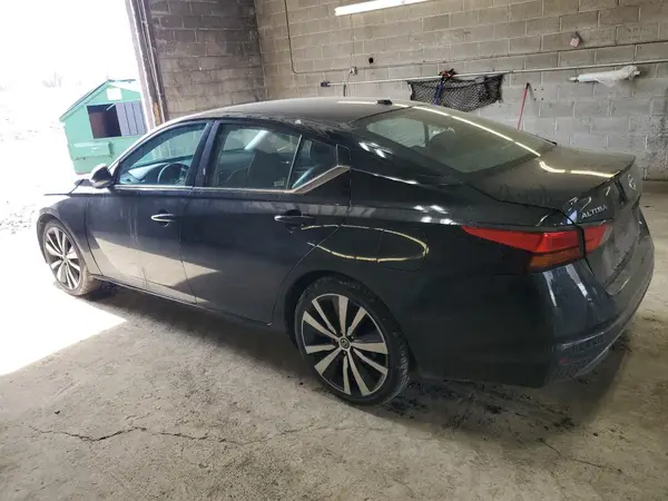 1N4BL4CV8MN364325 2021 NISSAN ALTIMA - Image 2