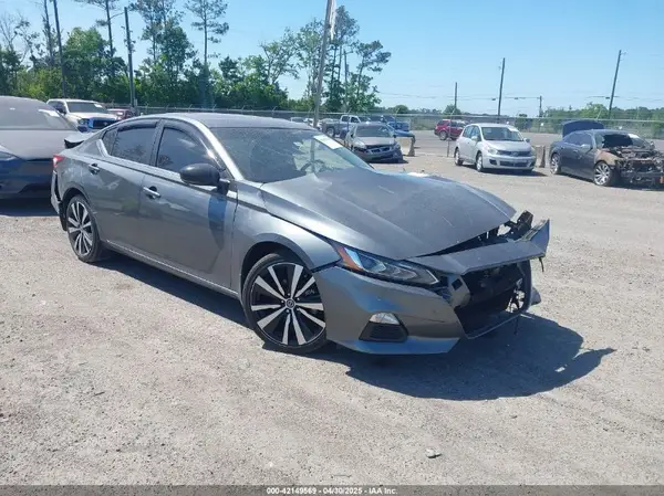1N4BL4CV8MN367127 2021 NISSAN ALTIMA - Image 1
