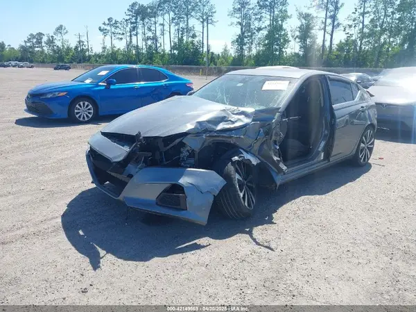 1N4BL4CV8MN367127 2021 NISSAN ALTIMA - Image 2