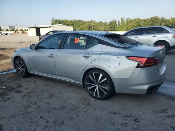 1N4BL4CV8MN392240 2021 NISSAN ALTIMA - Image 2