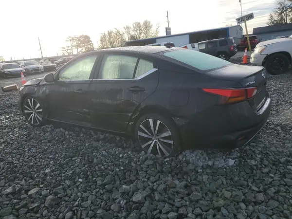 1N4BL4CV8MN402510 2021 NISSAN ALTIMA - Image 2