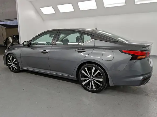 1N4BL4CV8MN405939 2021 NISSAN ALTIMA - Image 2