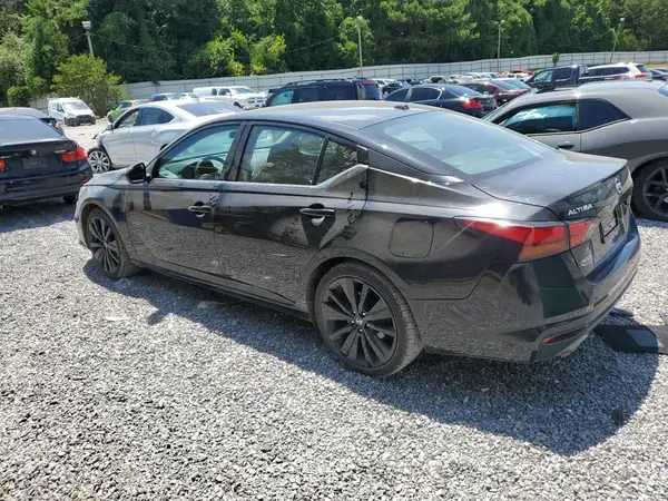 1N4BL4CV8MN413085 2021 NISSAN ALTIMA - Image 2