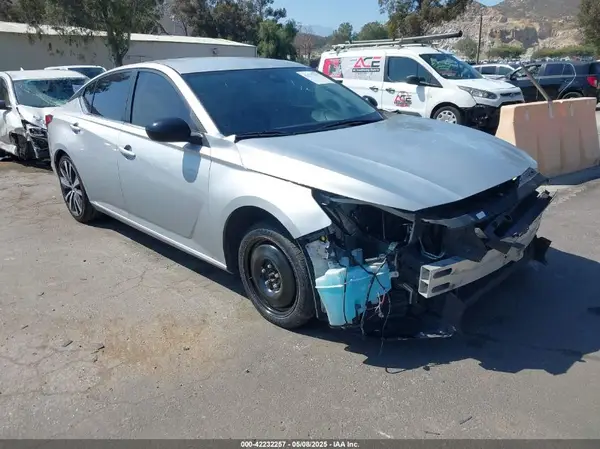 1N4BL4CV8MN418271 2021 NISSAN ALTIMA - Image 1