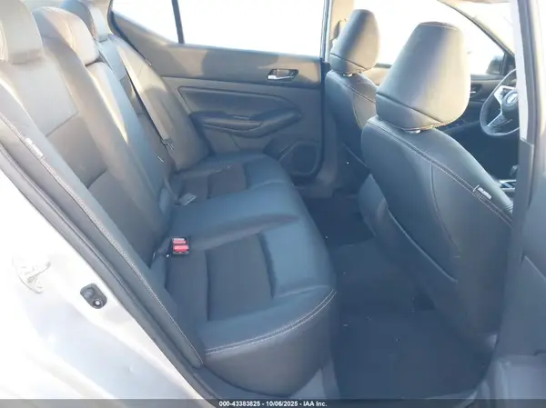 1N4BL4CV8MN420344 2021 NISSAN ALTIMA - Image 8