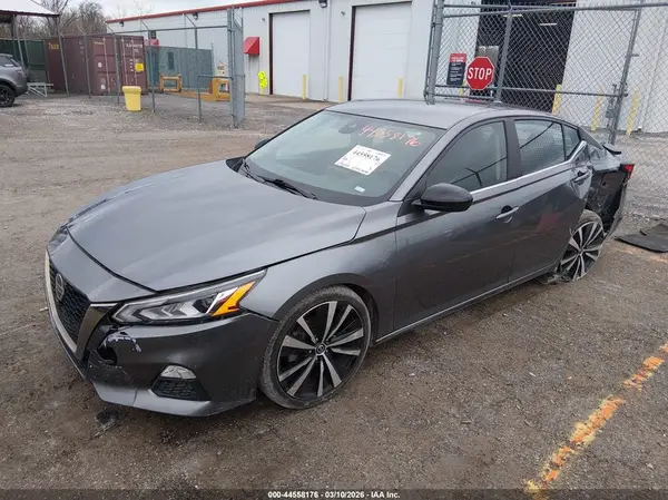 1N4BL4CV8NN305227 2022 NISSAN ALTIMA - Image 2