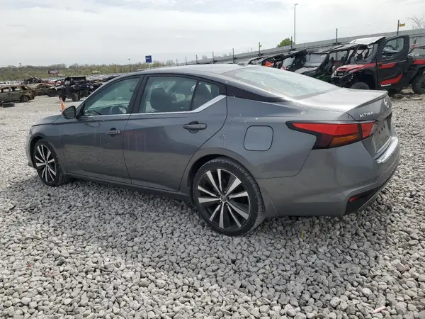 1N4BL4CV8NN312582 2022 NISSAN ALTIMA - Image 2