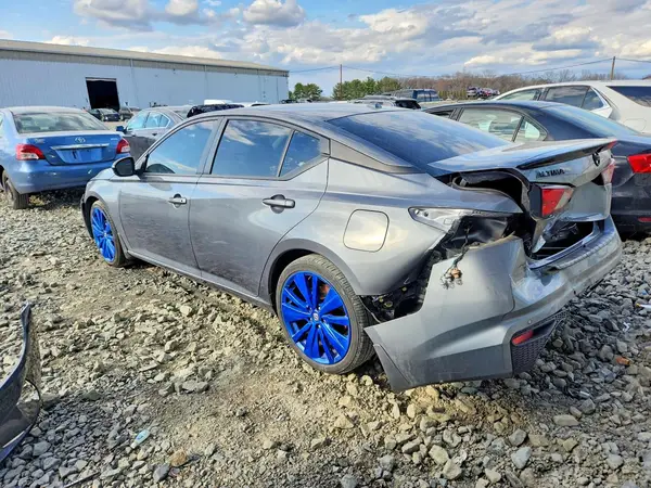 1N4BL4CV8NN324103 2022 NISSAN ALTIMA - Image 2