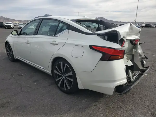 1N4BL4CV8NN340723 2022 NISSAN ALTIMA - Image 2