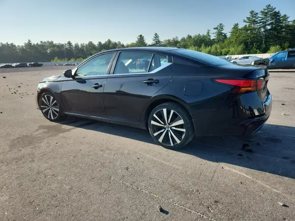 1N4BL4CV8NN348532 2022 NISSAN ALTIMA - Image 2