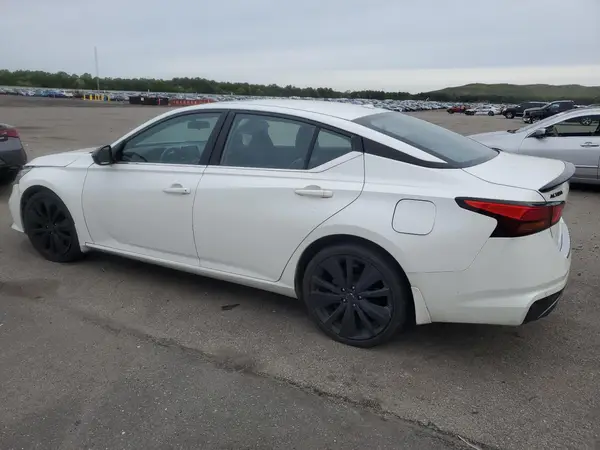 1N4BL4CV8NN354007 2022 NISSAN ALTIMA - Image 2