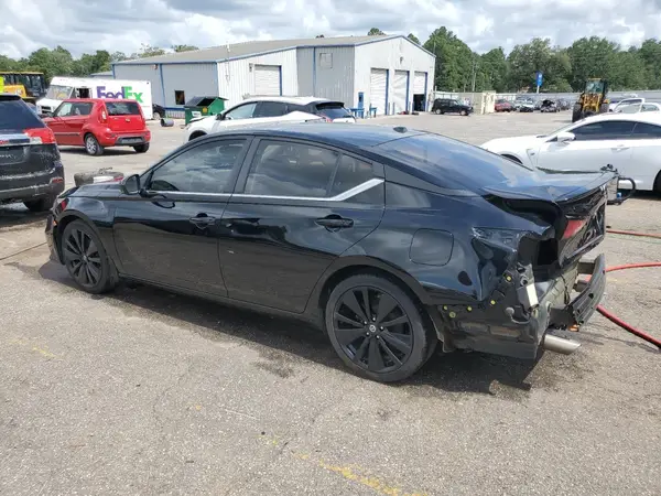 1N4BL4CV8NN357957 2022 NISSAN ALTIMA - Image 2