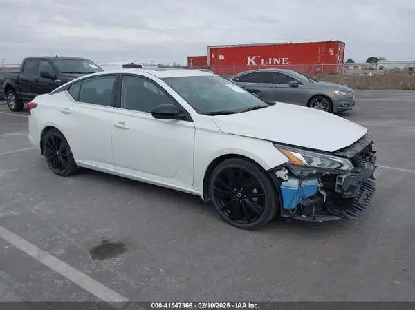 1N4BL4CV8NN360096 2022 NISSAN ALTIMA - Image 1