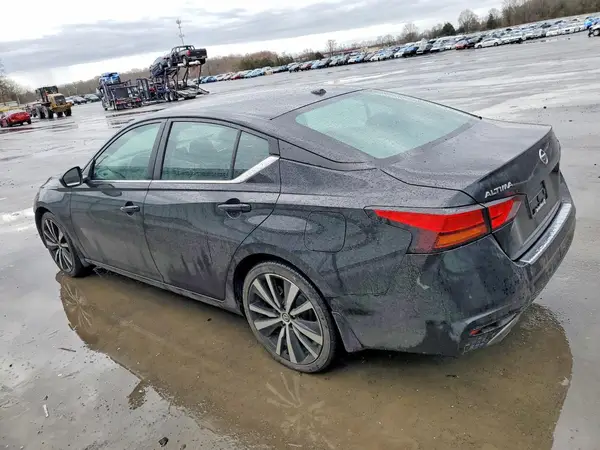 1N4BL4CV8NN374130 2022 NISSAN ALTIMA - Image 2