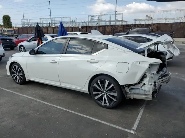1N4BL4CV8NN376184 2022 NISSAN ALTIMA - Image 2