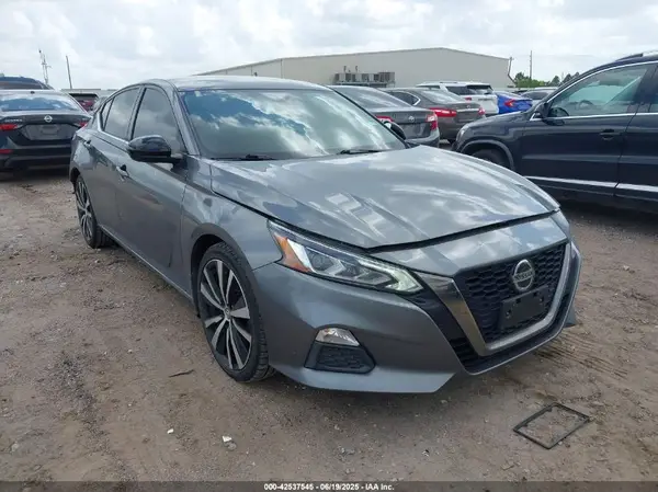 1N4BL4CV8NN396001 2022 NISSAN ALTIMA - Image 1