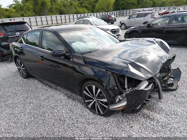 1N4BL4CV8NN402296 2022 NISSAN ALTIMA - Image 1
