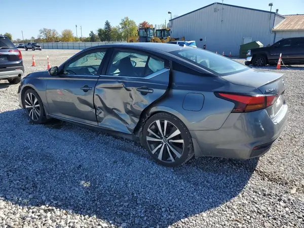 1N4BL4CV8NN409572 2022 NISSAN ALTIMA - Image 2