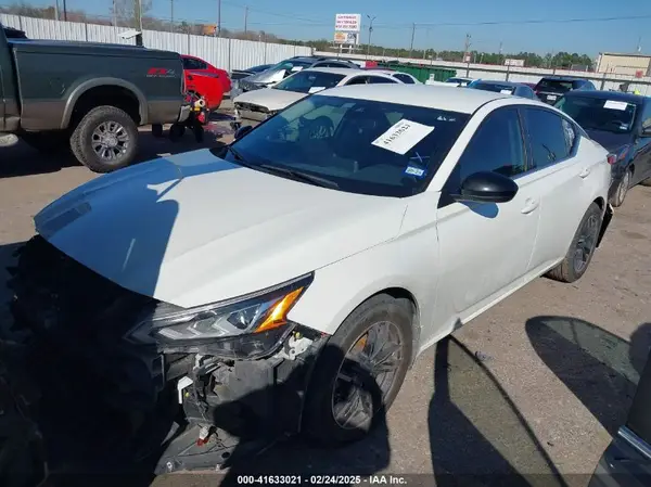 1N4BL4CV8NN420653 2022 NISSAN ALTIMA - Image 2