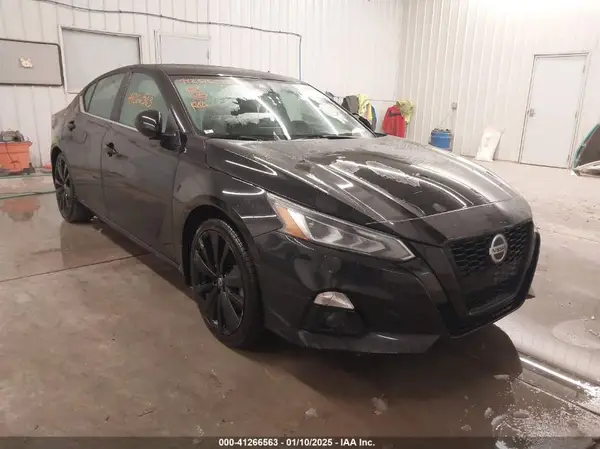 1N4BL4CV8NN421544 2022 NISSAN ALTIMA - Image 1