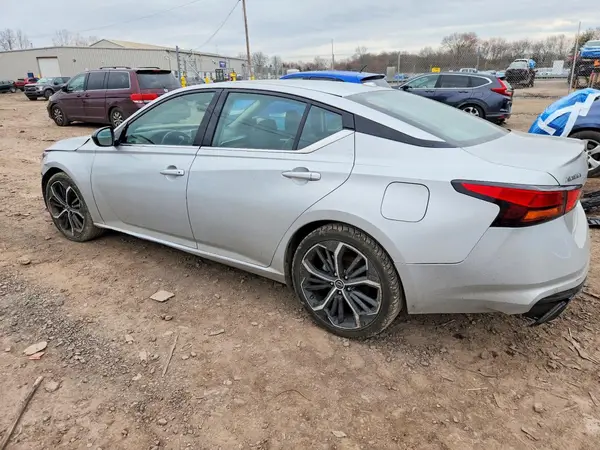 1N4BL4CV8PN338392 2023 NISSAN ALTIMA - Image 2