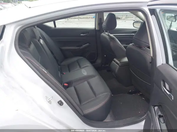 1N4BL4CV8PN356536 2023 NISSAN ALTIMA - Image 8