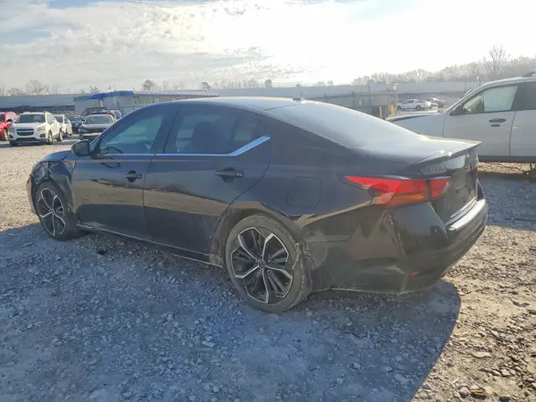 1N4BL4CV8PN379959 2023 NISSAN ALTIMA - Image 2