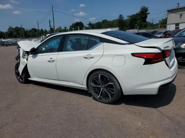 1N4BL4CV8PN386037 2023 NISSAN ALTIMA - Image 2