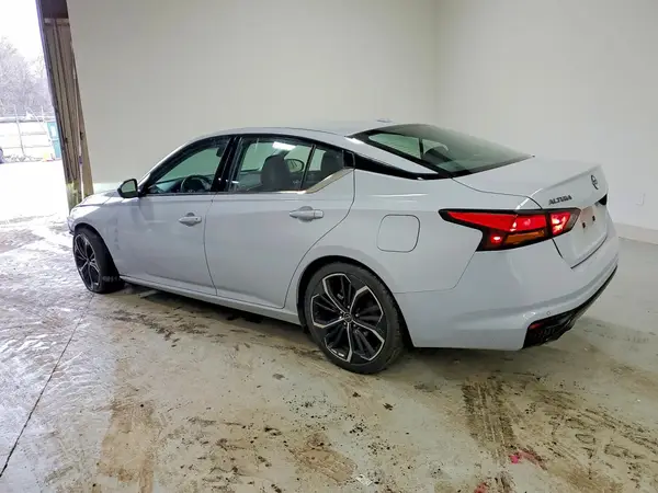 1N4BL4CV8PN395126 2023 NISSAN ALTIMA - Image 2