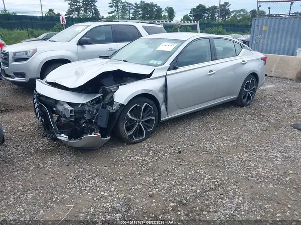 1N4BL4CV8PN397782 2023 NISSAN ALTIMA - Image 2
