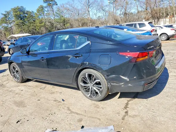 1N4BL4CV8PN411129 2023 NISSAN ALTIMA - Image 2