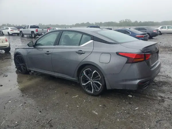 1N4BL4CV8RN309882 2024 NISSAN ALTIMA - Image 2