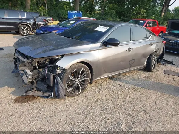 1N4BL4CV8RN326844 2024 NISSAN ALTIMA - Image 2