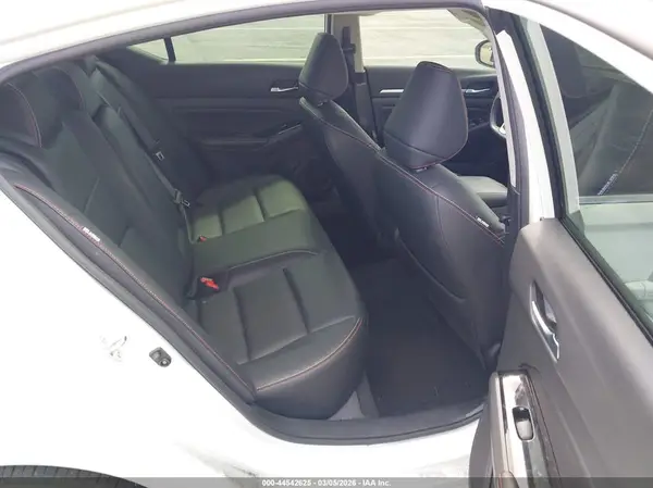 1N4BL4CV8RN344258 2024 NISSAN ALTIMA - Image 8