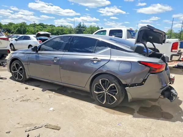 1N4BL4CV8RN350223 2024 NISSAN ALTIMA - Image 2