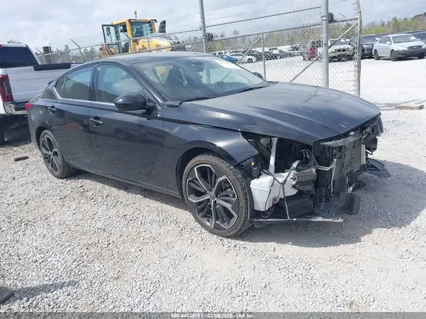 1N4BL4CV8RN388616 2024 NISSAN ALTIMA - Image 1