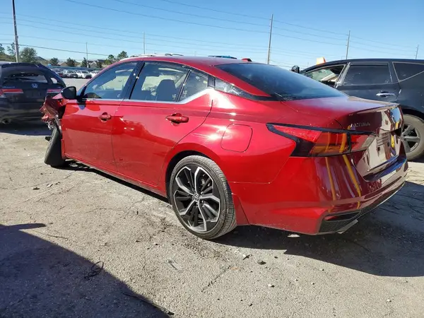 1N4BL4CV8RN394013 2024 NISSAN ALTIMA - Image 2